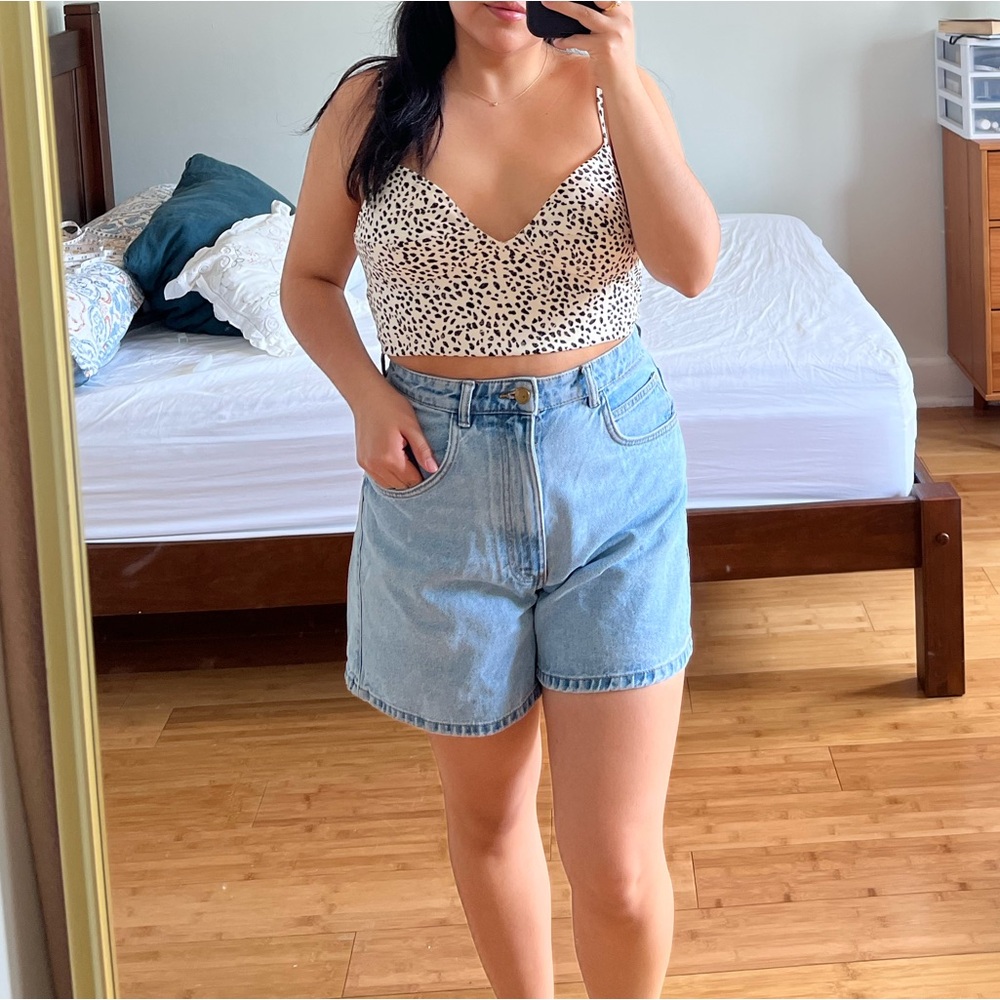 ISLA Leopard Print Crop Top